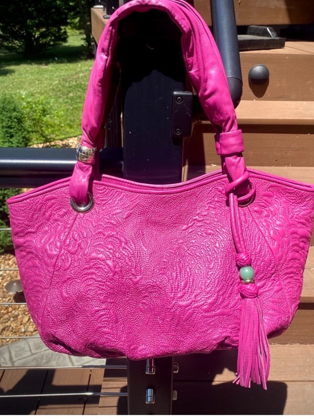 SHANGHAI TANG— “Feather Quilt Special Collection” Fuchsia Embossed Leather Bag